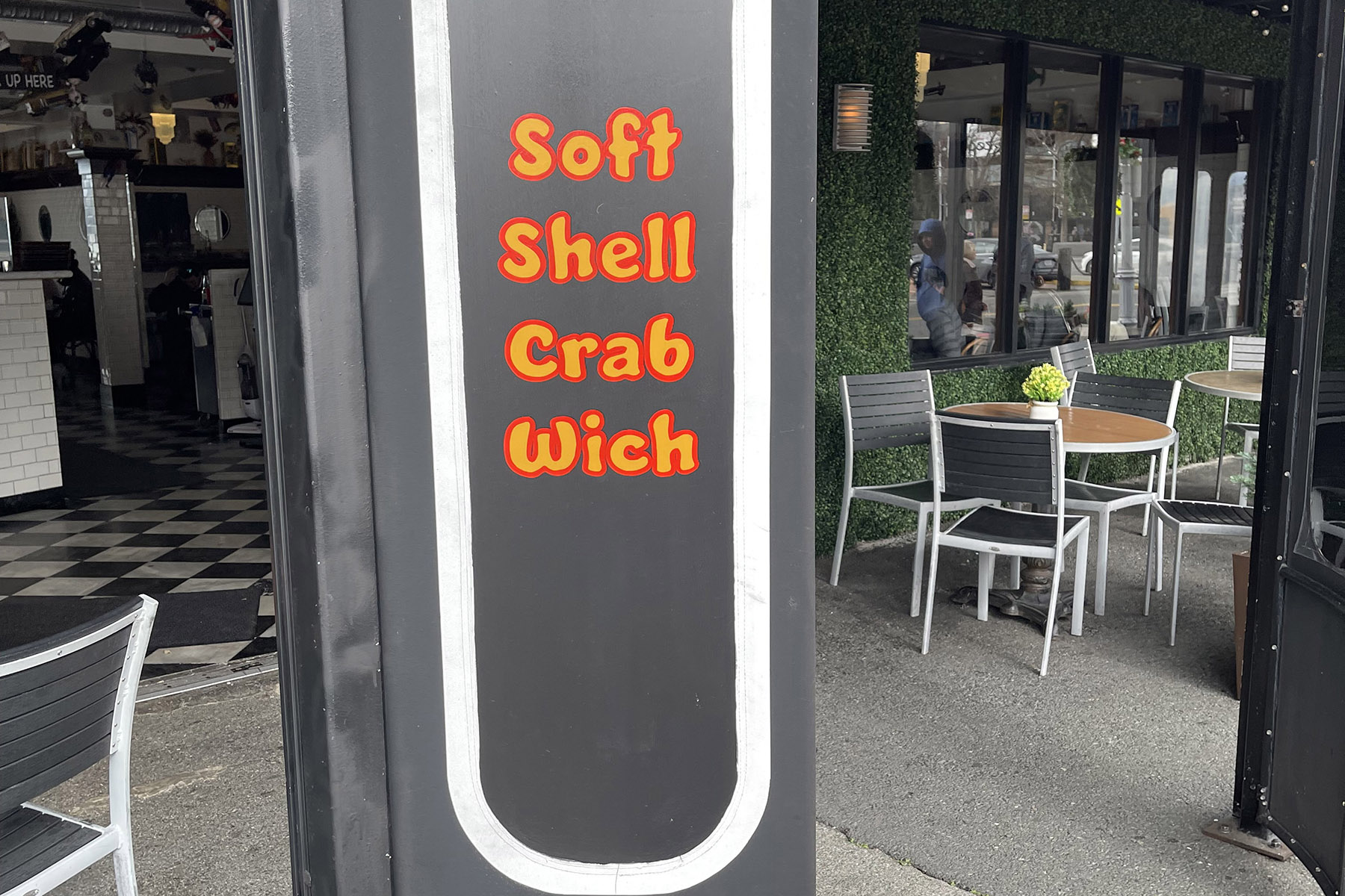 Frankie's Crab Stand Exterior